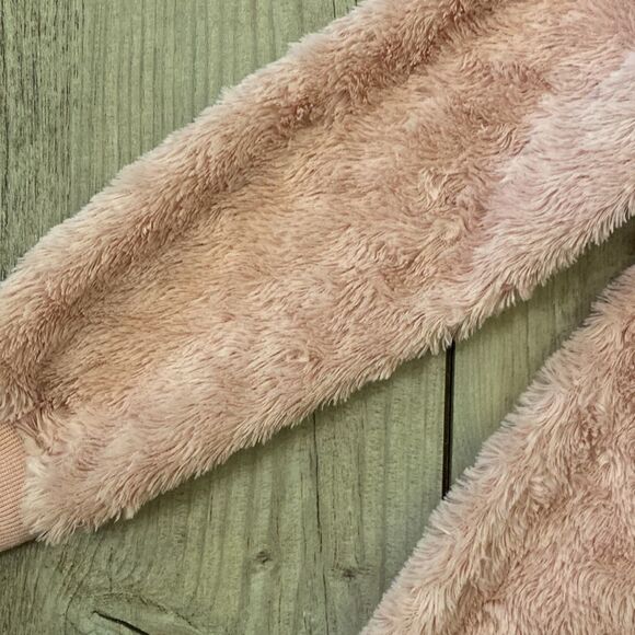 Small Pink Knapp Studios Fuzzy Sweatshirt Womens - Picture 3 of 5